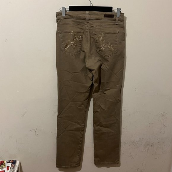 LEE | Women's Classic Fit Jeans Tan Size 6 - Picture 2 of 8